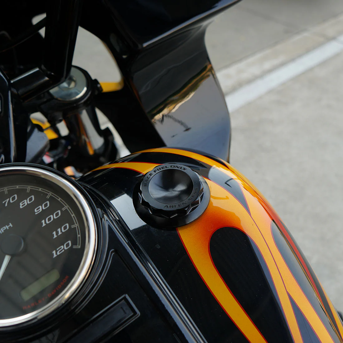 12 Point Gas Cap, Black - Image 3