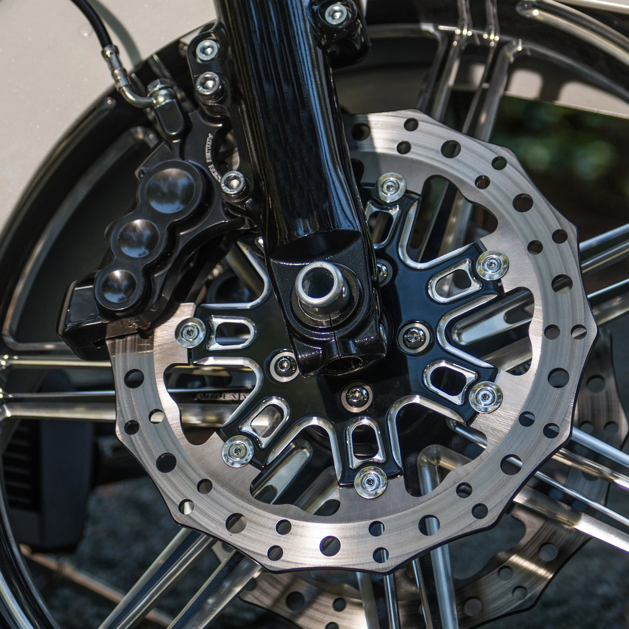 7-Valve Brake Rotors, Black - Image 4