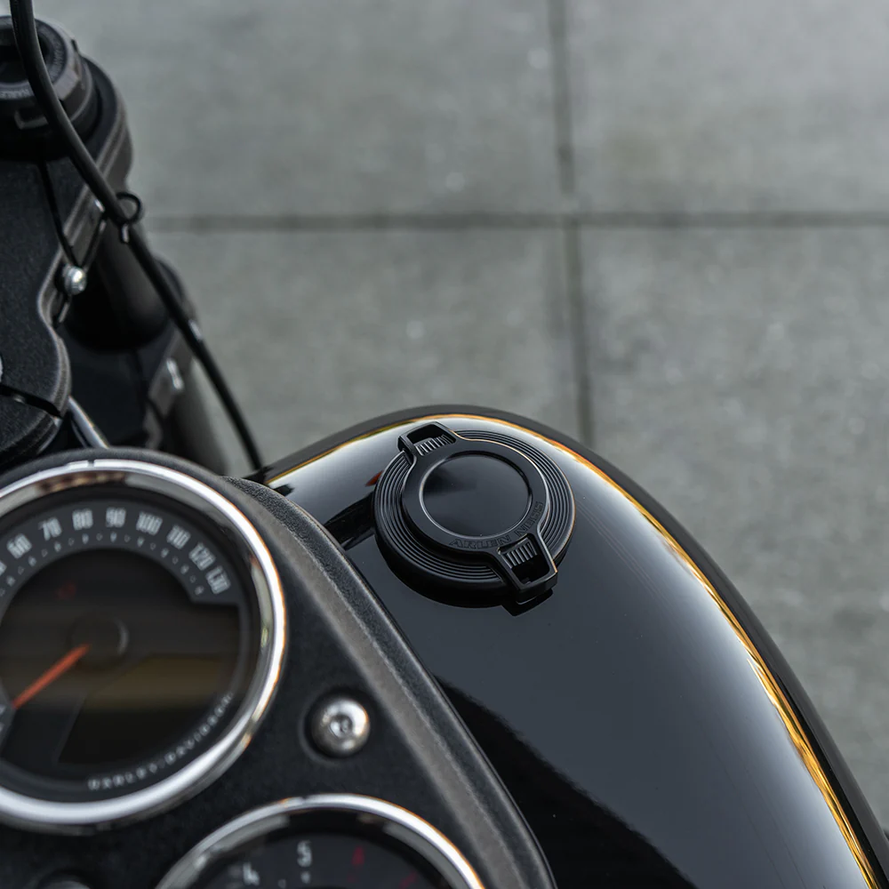 Bar Gas Cap, Black - Image 3