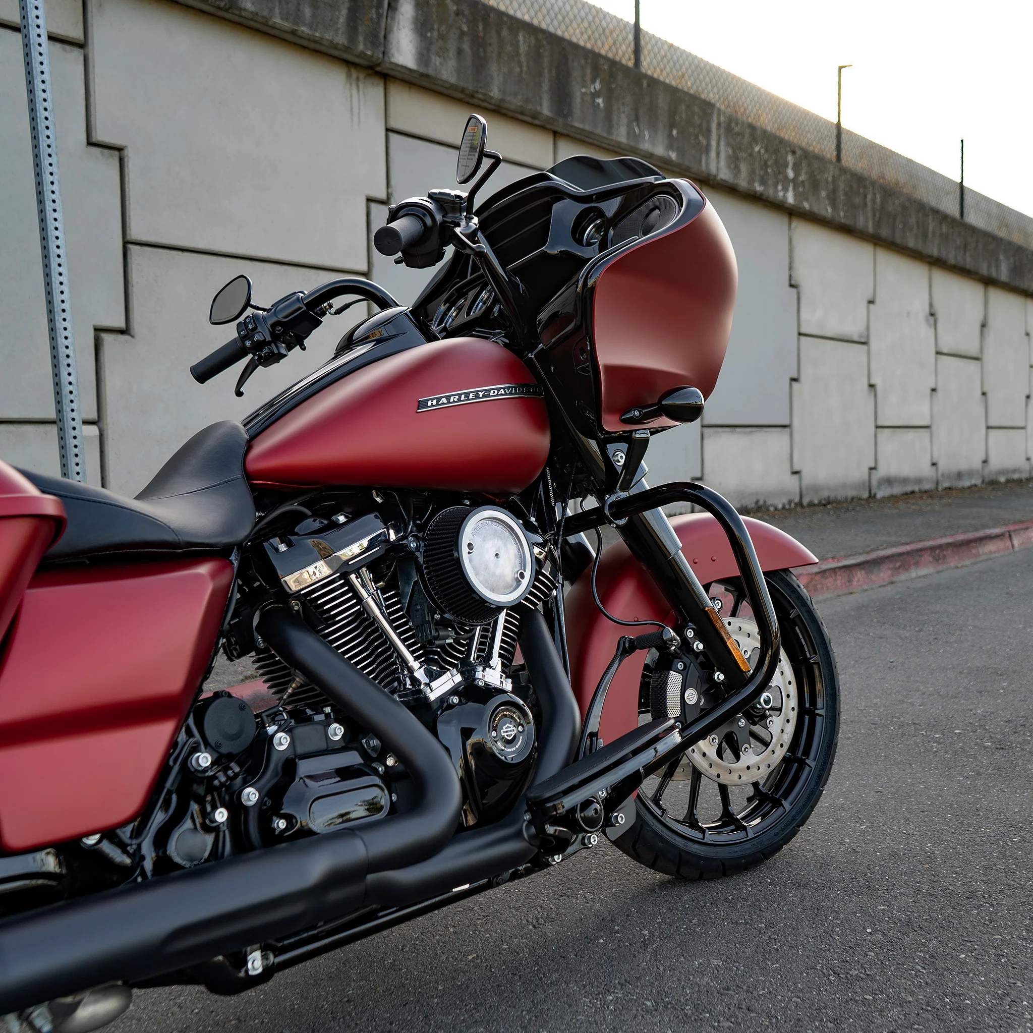 Big Sucker™ Stage 1 Air Cleaner For Milwaukee-Eight® - Image 6