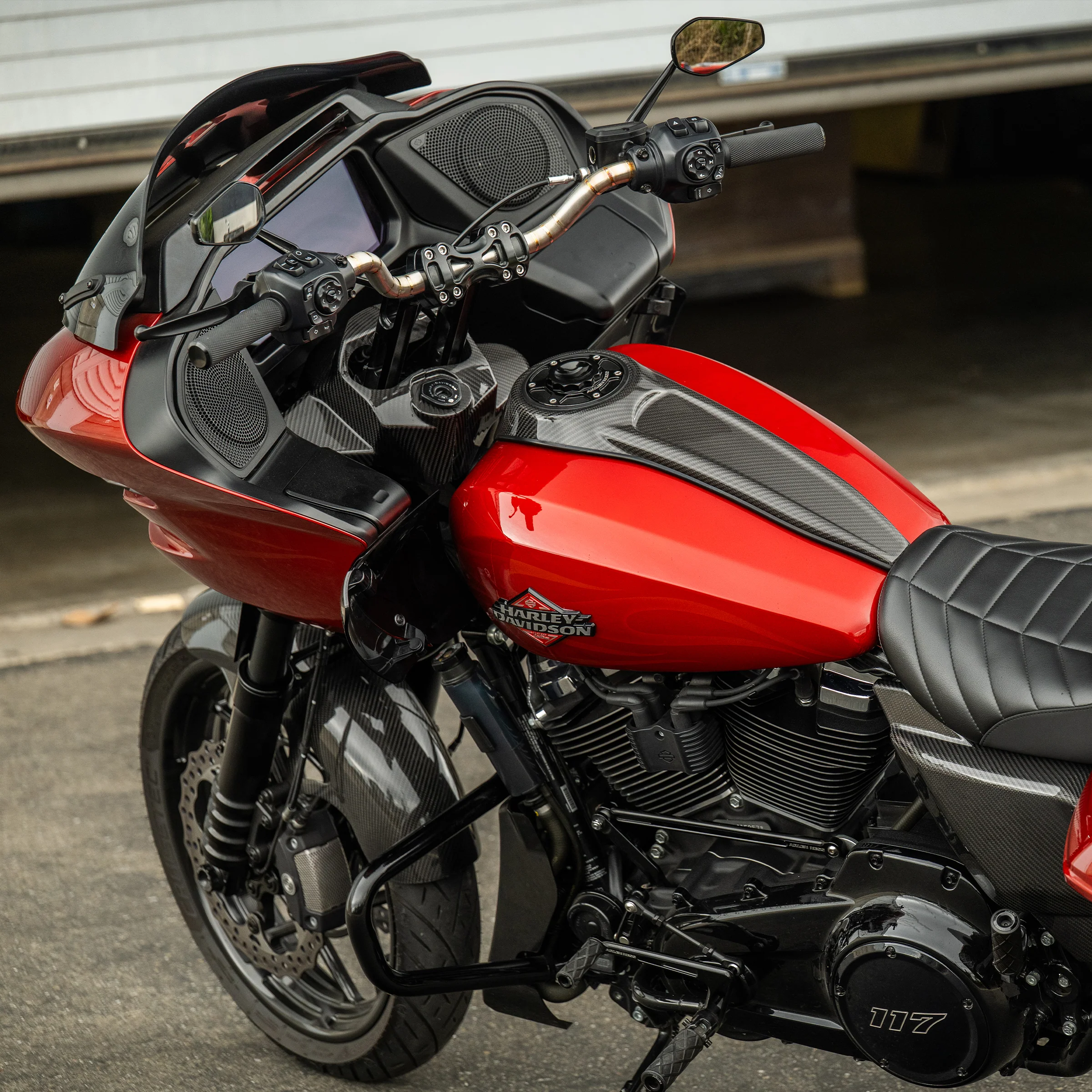 Carbon Fiber Fork Cover, 2024-2026 Road Glide - Image 4