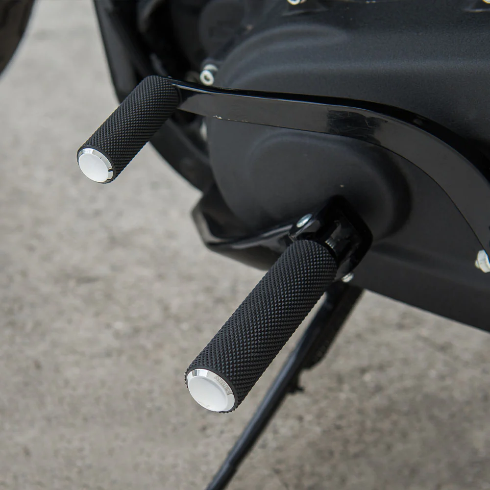 Knurled Footpegs, Chrome - Image 6
