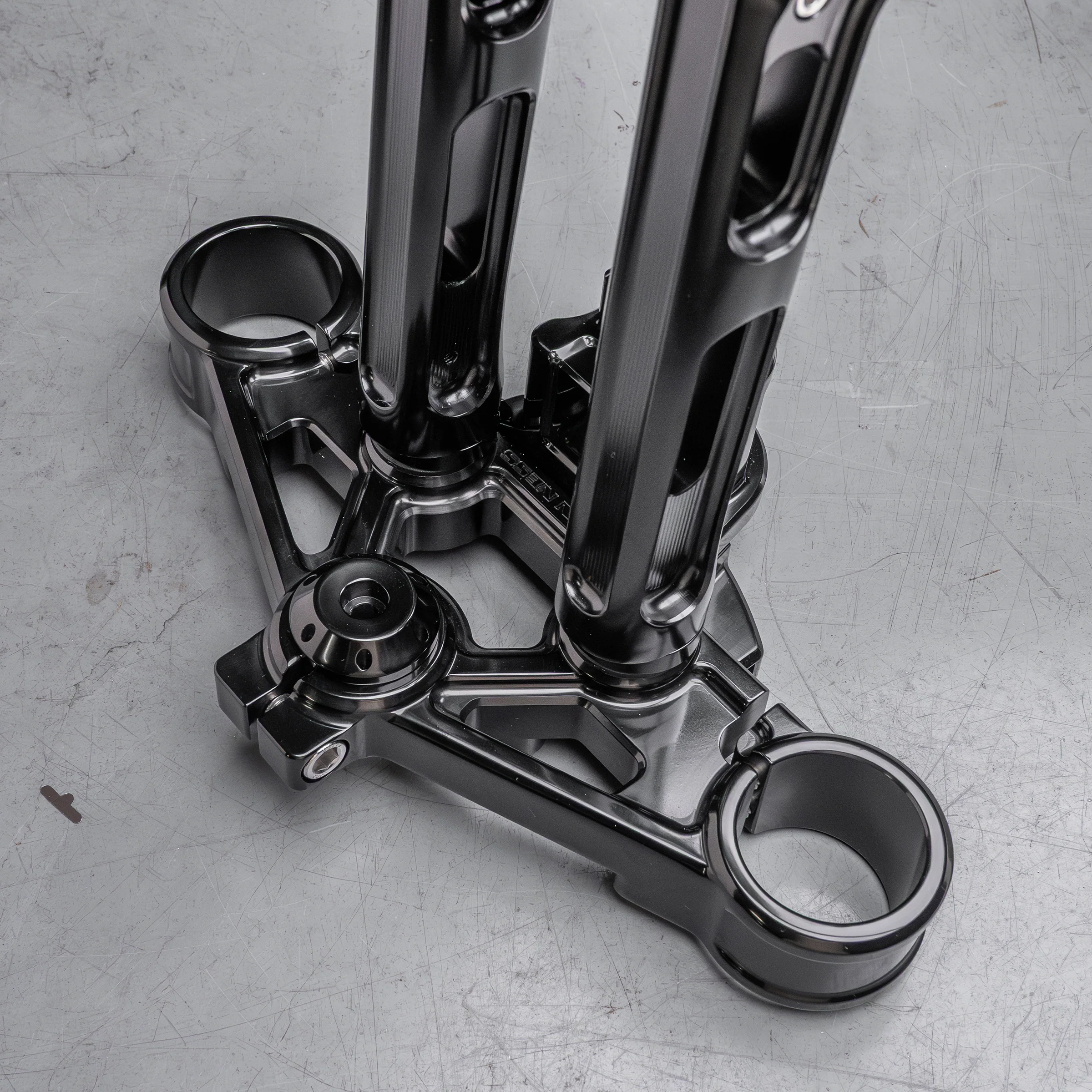 Method® Top Triple Tree, 2024-up Road Glide® - Image 4
