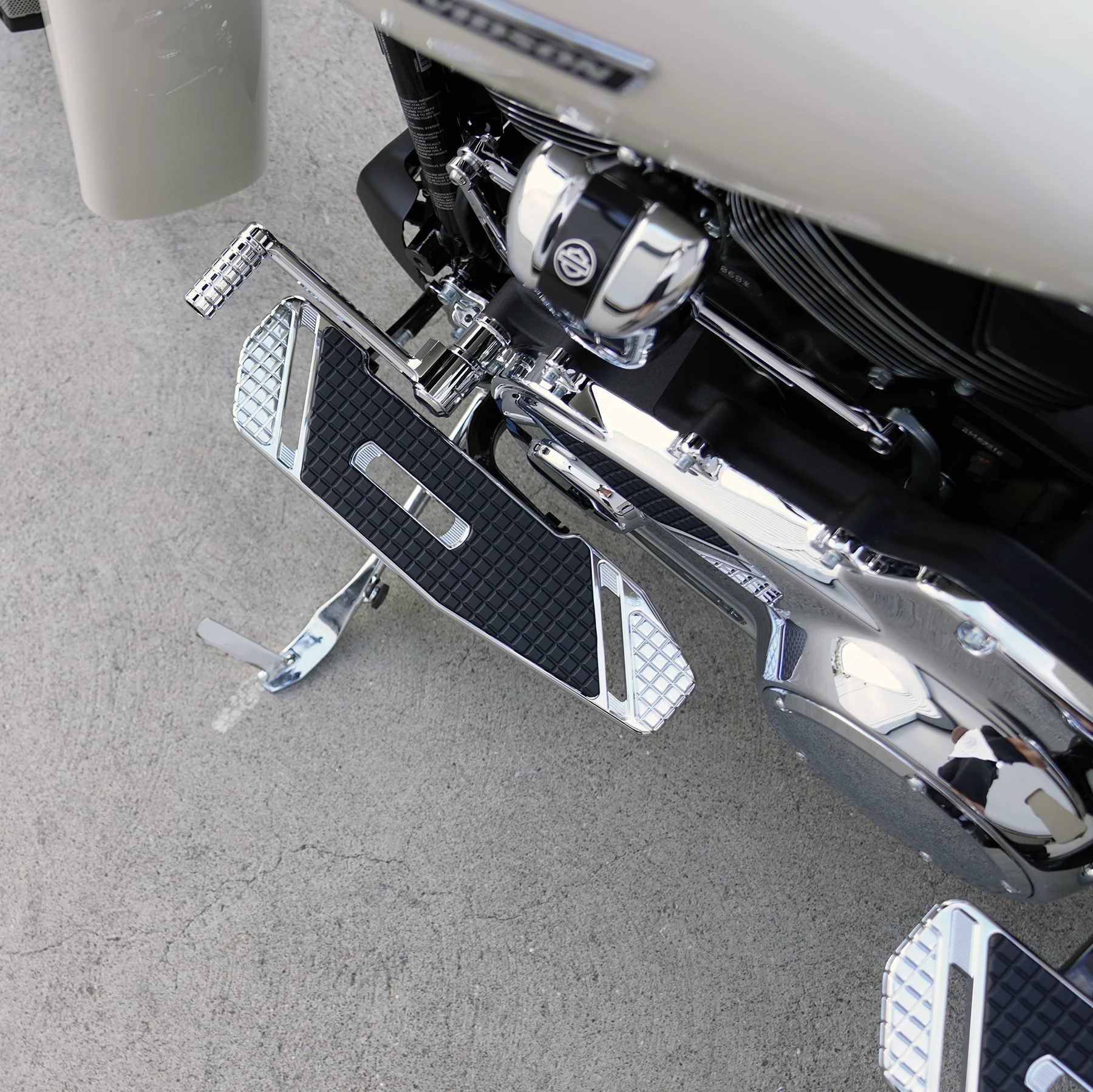 SpeedLiner Floorboards, Chrome - Image 4