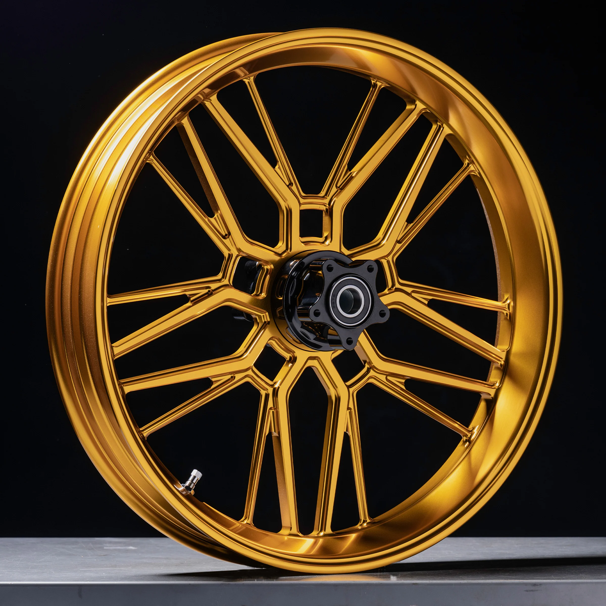Split Spoke Forged Wheels, Gold - Image 3