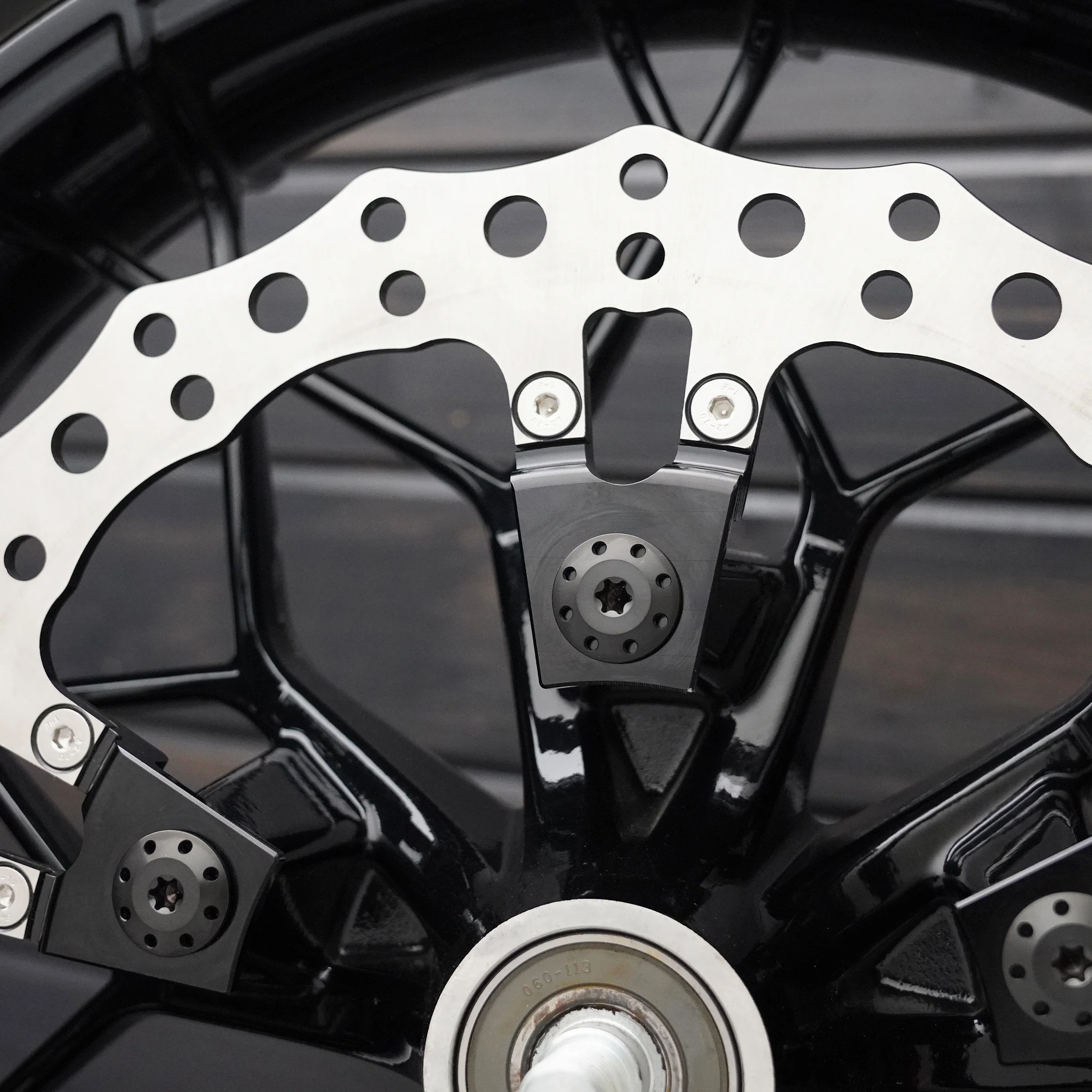 Titanium Floating Rotor Bolts, FLT Touring / Black - Image 6